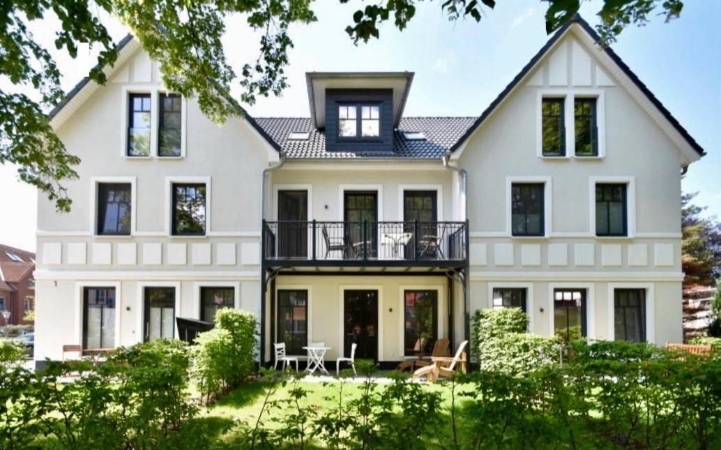 Villa Strandeins レリク エクステリア 写真